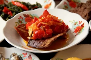 8 Typical West Sumatran Food That Sshakes the Ttongue