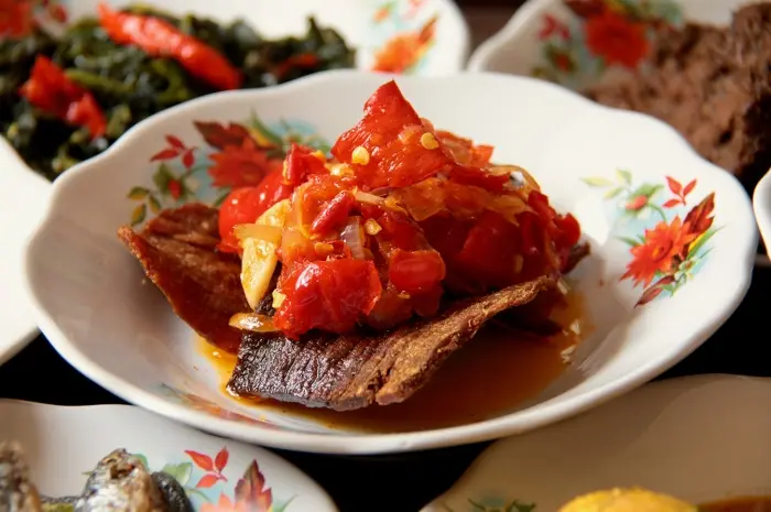 8 Typical West Sumatran Food That Sshakes the Ttongue