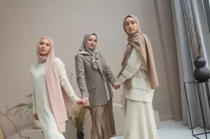 The Secret to Appearing Elegant on a Minimal Budget