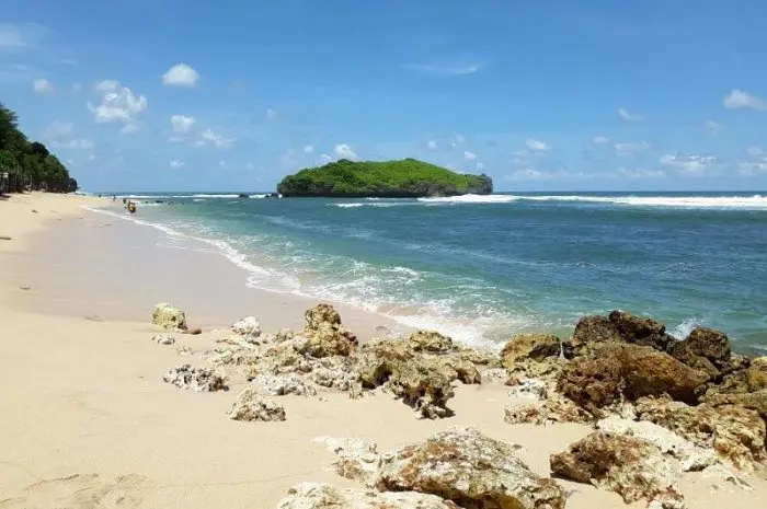 Beach Tours in Gunung Kidul, Explore the Enchanting Beauty of the South Coast
